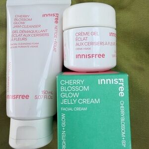 Innisfree Cherry Blossom Glow jam cleanser and jelly moisturizer